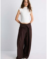Stradivarius - Smart Trousers With Turn-Up Waistband - Lyst