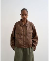 TOPSHOP - – kastige bomberjacke aus kunstleder - Lyst
