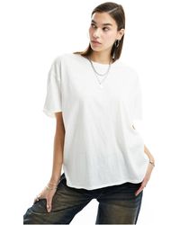 Free People - T-shirt comoda color avorio classica con maniche risvoltate - Lyst
