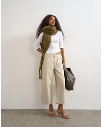 TOPSHOP - Relaxed Mid Rise Crop Jean - Lyst
