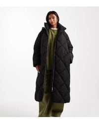Miss Selfridge - Gewatteerde Maxi Pufferjas Met Capuchon - Lyst