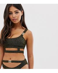 Wolf & Whistle Grote Cupmaten - Exclusieve Cropped Bikinitop - Zwart
