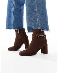New Look - Faux Suede Buckle Heeled Boots - Lyst