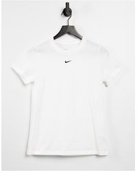 Nike Baumwolle – es T-Shirt-Kleid mit kleinem Swoosh-Logo in Schwarz - Lyst