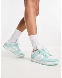 Dunk - Sneakers basse rosa chiaro di Nike in Bianco | Lyst