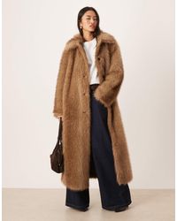 ASOS - Manteau long en fausse fourrure avec liseré - marron - Lyst