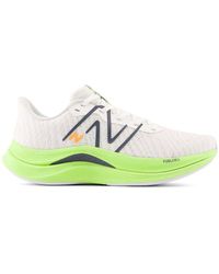 New Balance - Fuelcell propel v4 - sneakers da corsa bianche - Lyst
