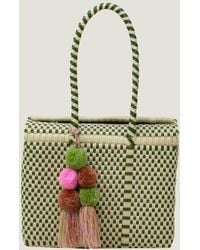 Un Pueblo - Aspiga Ladies Sustainable Bonmbon Mini Summer Tote Bag Woven/Cream Recycled Plastic - Lyst