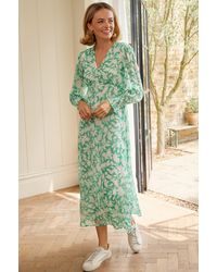 Aspiga - Sustainable Long Sleeve Sally Anne Viscose Summer Holiday Wedding Guest Evening Dress Floral Printed - Lyst