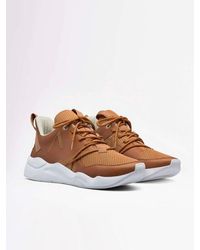 camel colored tennis shoes