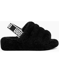 ugg fuzzy flip flops