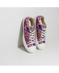 converse all star with flowers