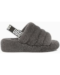 uggs fuzzy slides