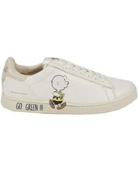 MOA Moaconcept Trainers - White