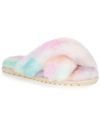 emu slippers tie dye