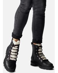 knee high water proof boots