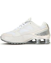 white nike shox women's