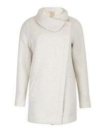 Ichi Tinju Coat - White