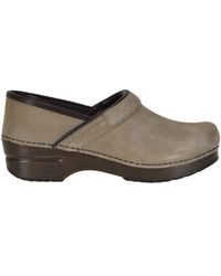 cheap dansko clogs