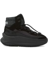 Moon Boot - ♪ I'm Degene Die's Ik Heb Het ♪ - Lyst