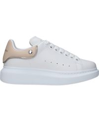 McQueen - Sneakers übergroße Frauen Leder weiß/Hafer - Lyst