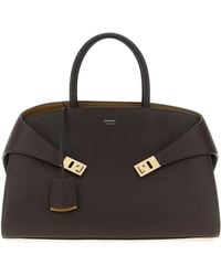 Ferragamo - Handtasche "Hug M" - Lyst