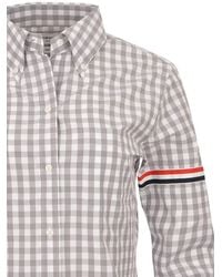 Thom Browne - Klassiek Overhemd Met Lange Mouwen, Puntkraag En Armbanden In Popeline Met Gingham-ruit - Lyst