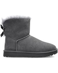 UGG - Solid Round Toe Boots - Lyst