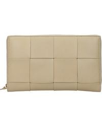 Bottega Veneta - Portafogli Cassette Donna Pelle/Porridge - Lyst