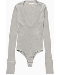 1989 STUDIO - Light Waffle Body V Neck - Lyst
