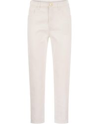 Brunello Cucinelli - Baggy Trousers In Garment-dyed Comfort Denim With Shiny Tab - Lyst