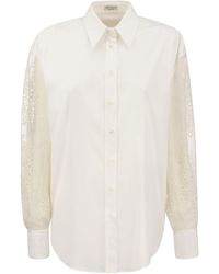 Brunello Cucinelli - Stretch Katoen Popeline Shirt Met Knapperige Zijden Broderie Anglaise Sleeve - Lyst