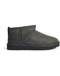 UGG - 'Classic Ultra Mini' graue Wildlederstiefel - Lyst