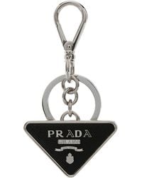 Prada - Schlüsselanhänger mit -Logo - Lyst