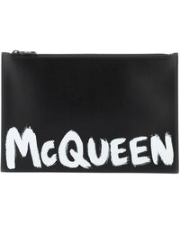 Alexander McQueen - 'Mcqueen Graffiti' Flache Ledertasche - Lyst