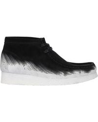 Clarks - Stivaletti Uomo Camoscio Nero/Gesso - Lyst