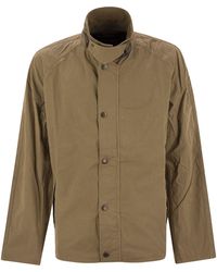 Tシャツ・カットソー Barbour SS25 TRACKER CASUAL SHIRT (MCA0978 MCA BE31) Barbour Tracker Casual Shirt in Natural for Men | Lyst