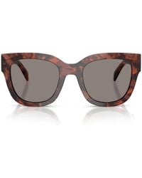 Prada - Zonnebril Prc04 S 23 F80 Q Amaranth Tortoise/donkergrijs Dames - Lyst