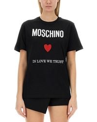 Moschino - Regular Fit T-Shirt With Logo And Heart Graphic - Lyst