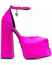 Versace Medusa Head Charm Platform Sandals - Pink