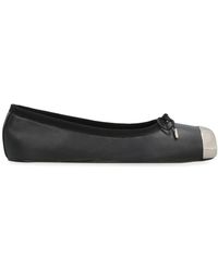 Alexander McQueen - Metal-toecap Leather Ballet Flats - Lyst