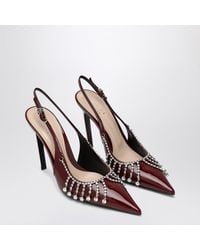 Gucci - Elegant Patent Leather Pump With Crystal Chain - Lyst