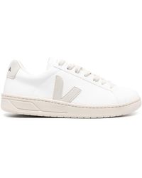 Veja - V12 Lace-Up Sneakers - Lyst