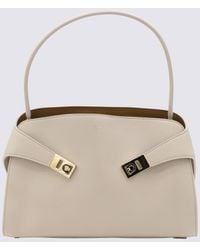 Ferragamo - Light Leather Hug Soft Shoulder Bag - Lyst