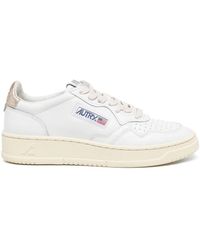 Autry - 'Medalist' Low Top Sneakers With Contrasting Heel Tab - Lyst