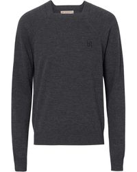 grey burberry jumper
