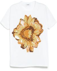 Barrie - T-shirt With A Floral Motif Patch In Cashmere - Lyst