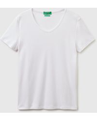 Benetton - Benetton, Slim Fit T-Shirt With V-Neck - Lyst