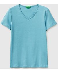 Benetton - Benetton, T-Shirt Ajusté À Col En V, Taille, Bleu Clair, Femme - Lyst