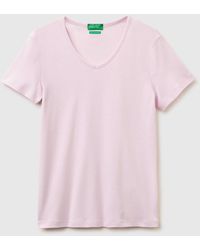 Benetton - Benetton, T-Shirt Ajusté À Col En V, Taille, Rose Pâle, Femme - Lyst